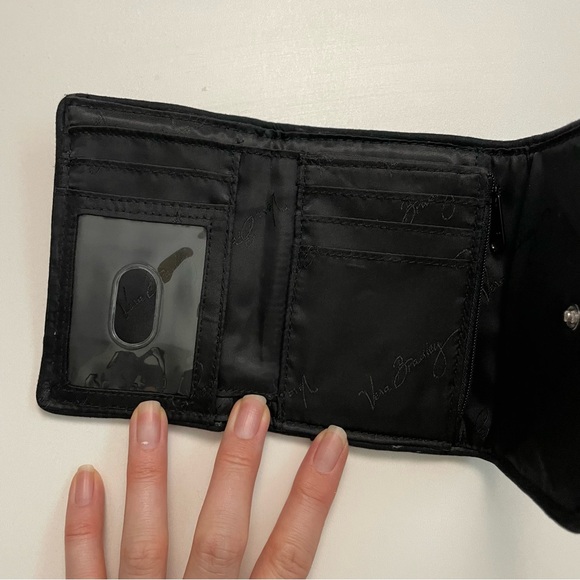 Vera Bradley Petite Trifold Wallet Mini Concerto Flower Floral Black Cream Ivory - Picture 5 of 11